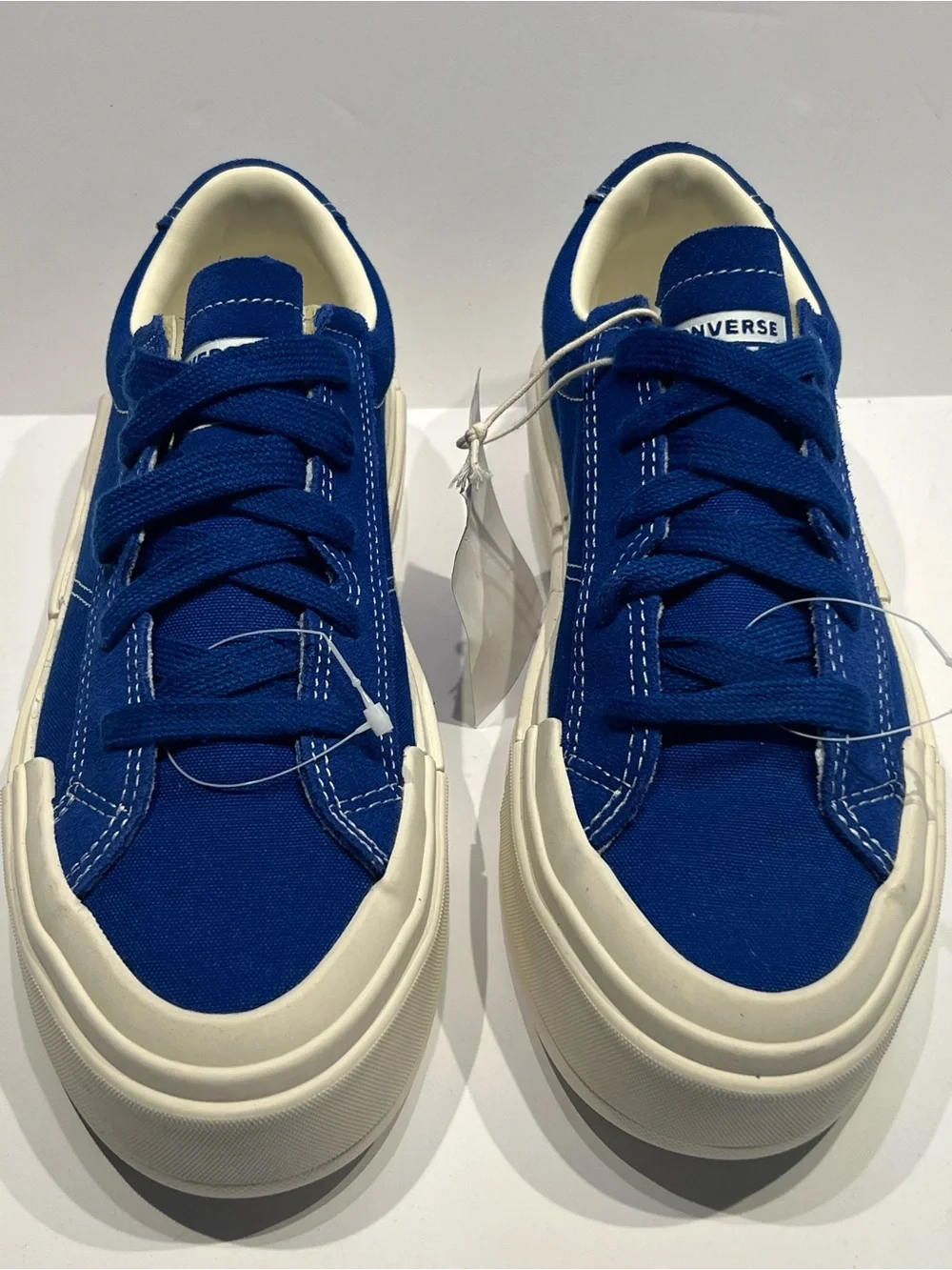 Converse Chuck Taylor All Star Cruise Women's  M6 W 7.5 - NEW! - Picture 2 of 6